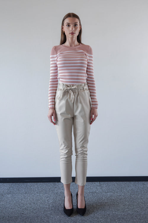 Trousers in vegan leather beige